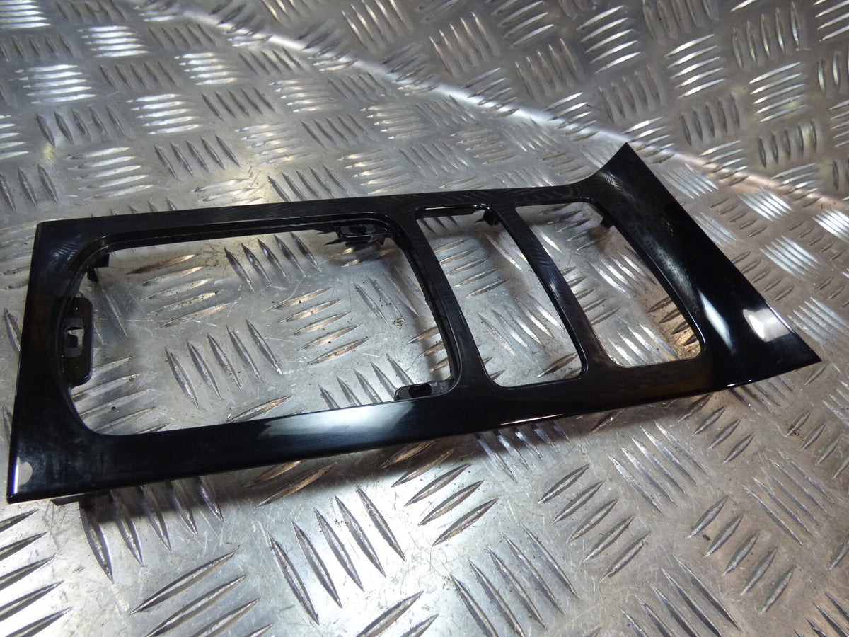 Porsche Cayenne S 92A Blende Vorne KLAVIER 03S 7P5863324F 6BB ORIGINAL gebraucht - Mittelkonsole – Produktansicht 2