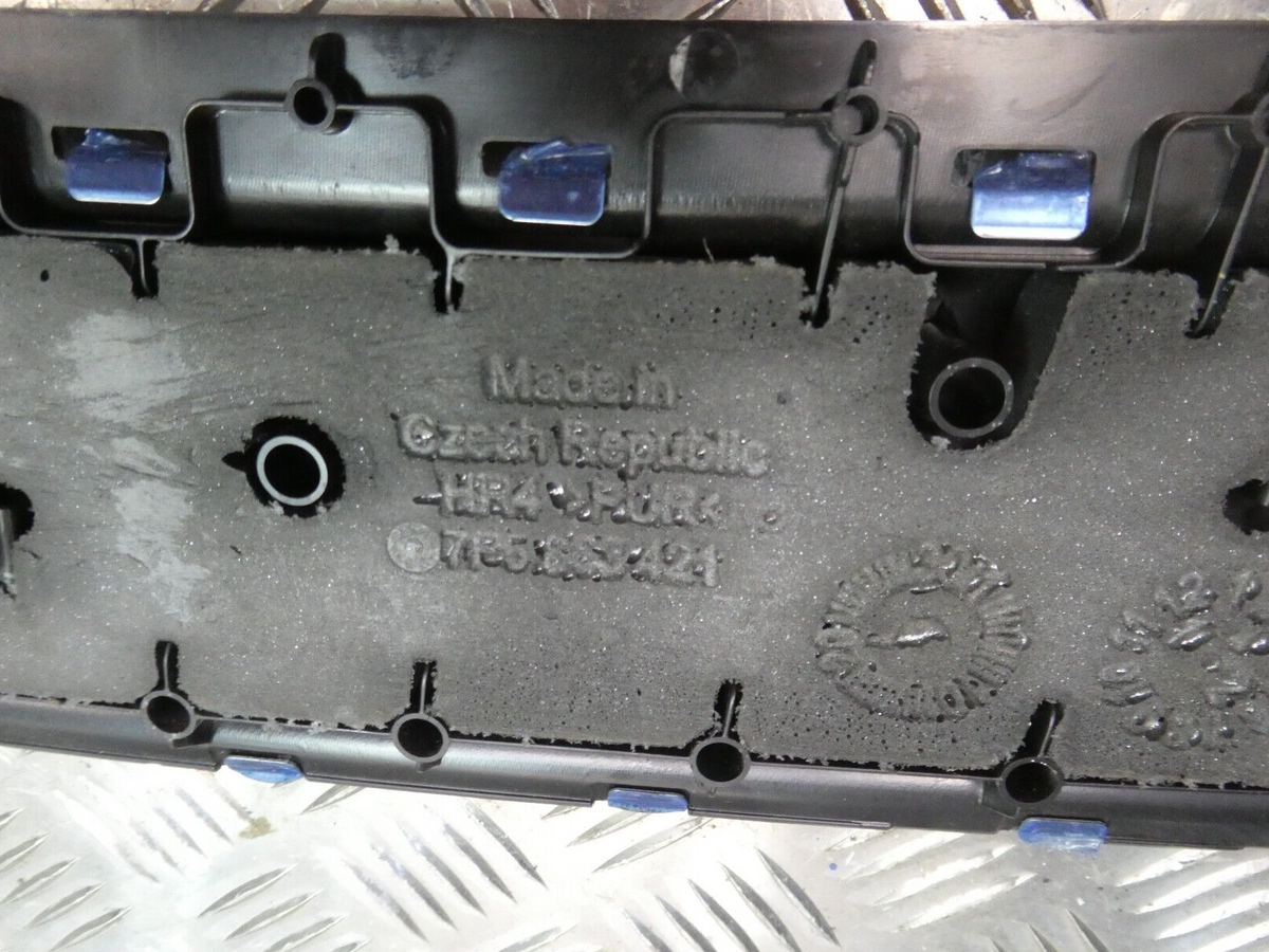 Porsche Cayenne 92A Ladekannte hinten 7P0863459F 7P5863909 7P5863422 ORIGINAL gebraucht - Verkleidung – Produktansicht 7