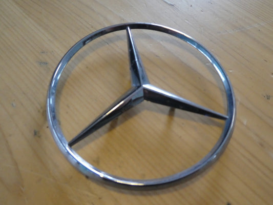 Mercedes-Benz C126 SEC Coupe Stern Kofferraumdeckel ORIGINAL gebraucht - 1267580158 – Produktansicht 1