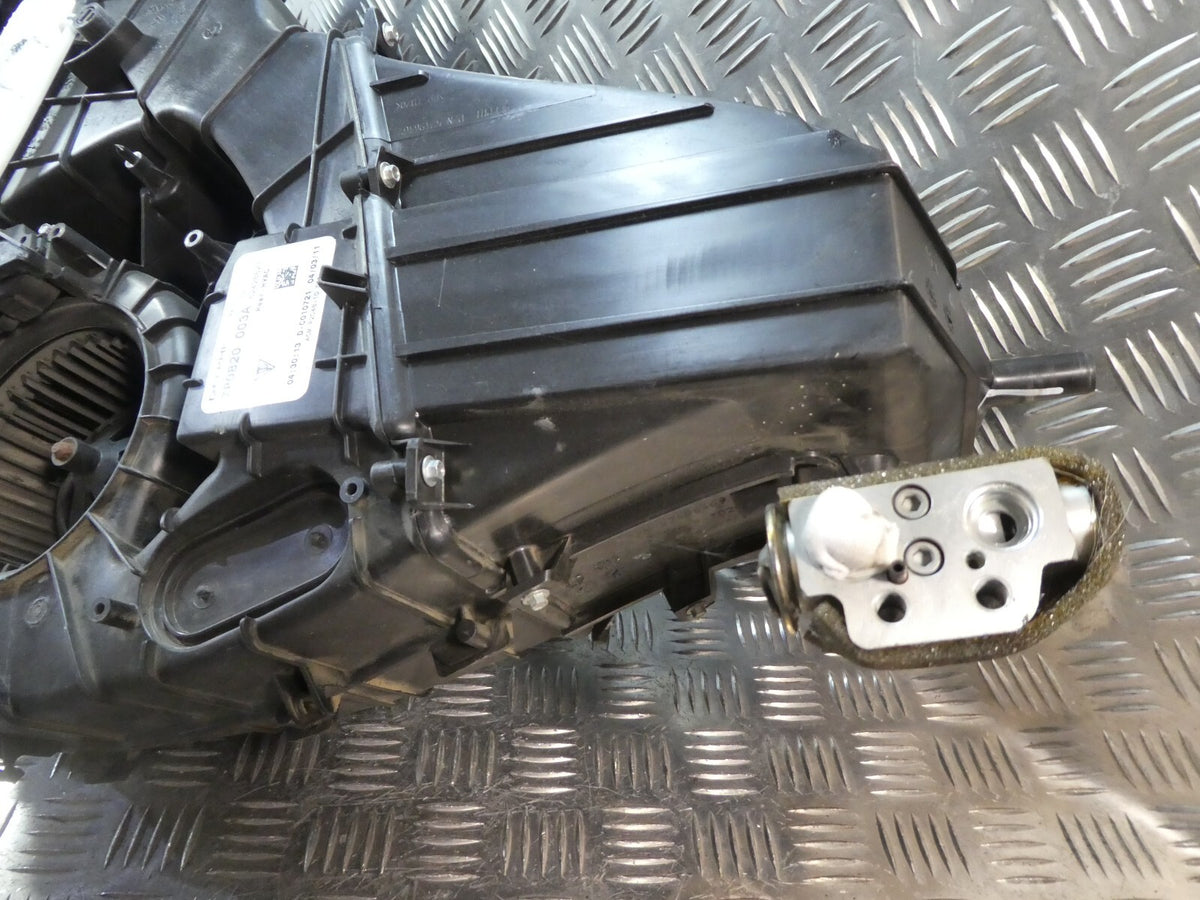 Porsche Cayenne 92A Gebläsekasten Klimakasten 7P0820003A ORIGINAL gebraucht - Heizungskasten – Produktansicht 4