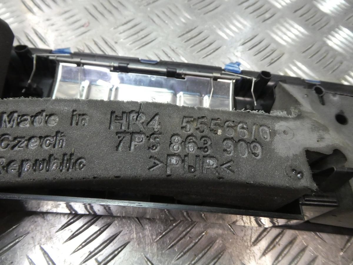 Porsche Cayenne 92A Ladekannte hinten 7P0863459F 7P5863909 7P5863422 ORIGINAL gebraucht - Verkleidung – Produktansicht 5