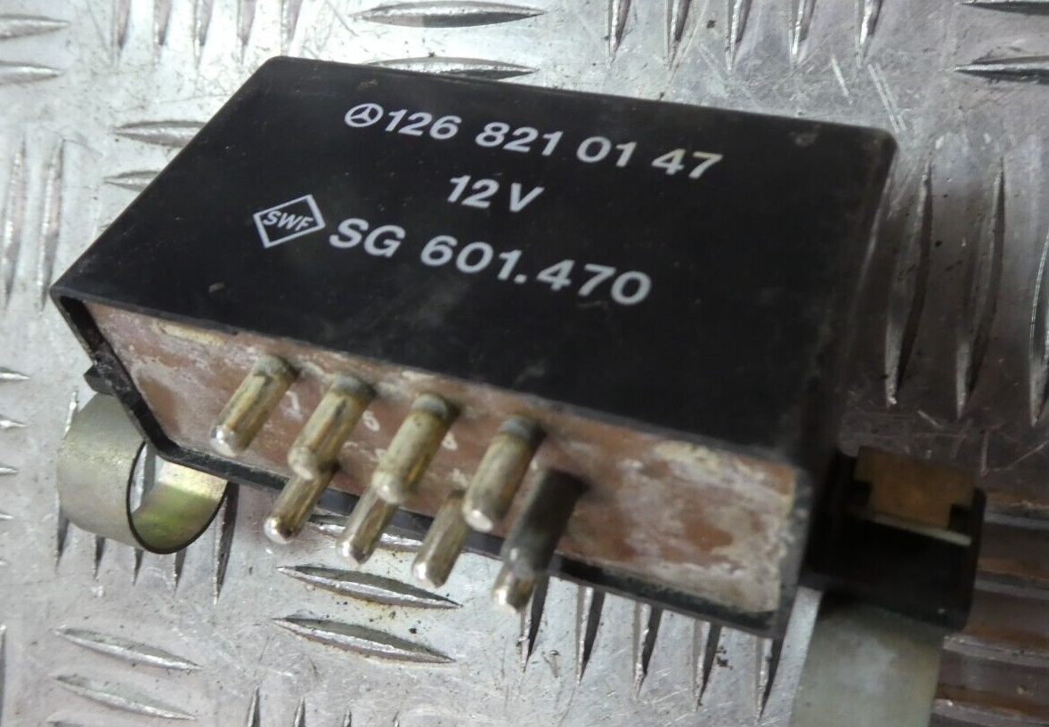 Mercedes-Benz C126 W126 Steuergerät Sitzheizung ORIGINAL gebraucht - - 1268210147 – Produktansicht 1