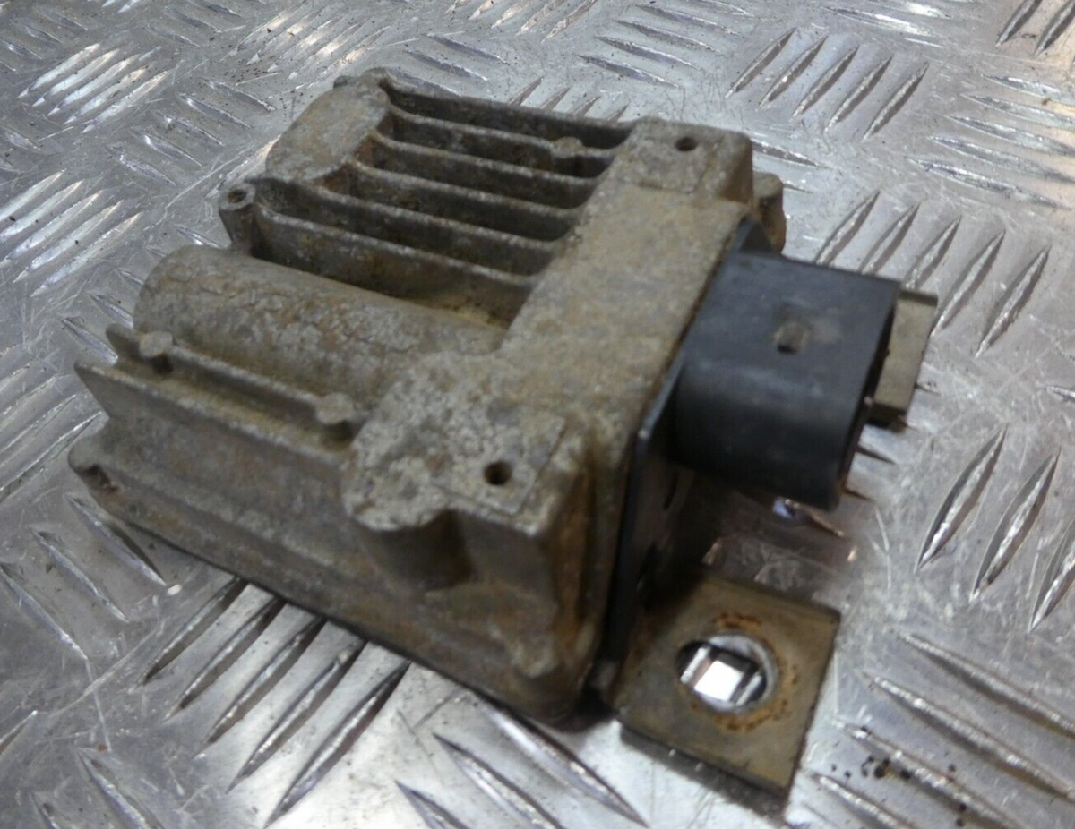Porsche Cayenne 92A Steuergerät für 7P0906093A ORIGINAL gebraucht - kraftstoffpumpe – Produktansicht 1