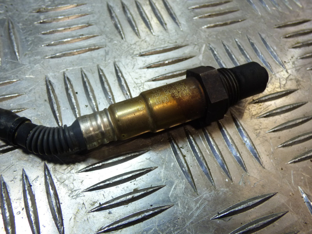 Porsche Cayenne 92A 3.0 TDI Lamdasonde Abgaremperatursensor ORIGINAL gebraucht - 059906262J – Produktansicht 2