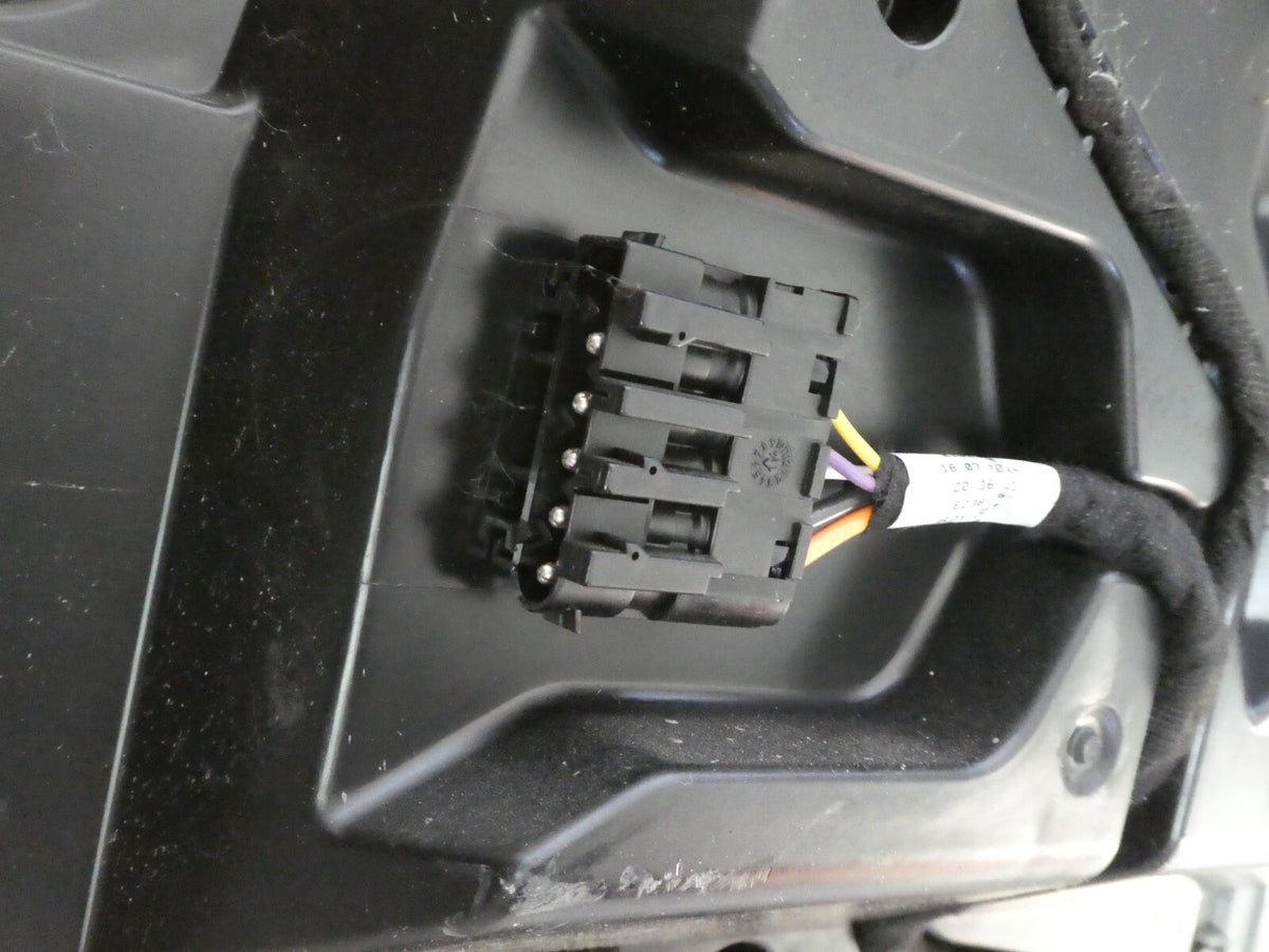 Porsche Panamera 970 BOSE Subwoofer Bass Lautsprecher Soundsystem ORIGINAL gebraucht - 97064557550 – Produktansicht 6
