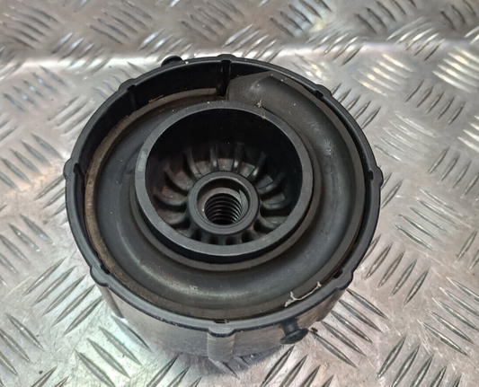 Porsche PANAMERA 970 Aufhängungsfeder Halter ORIGINAL gebraucht - 97033343130 – Produktansicht 1