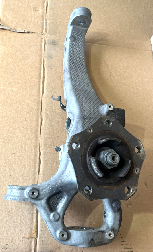 Porsche PANAMERA 970 Achsschenkel Radnabe Vorne Links ORIGINAL gebraucht - 97034115704 – Produktansicht 1