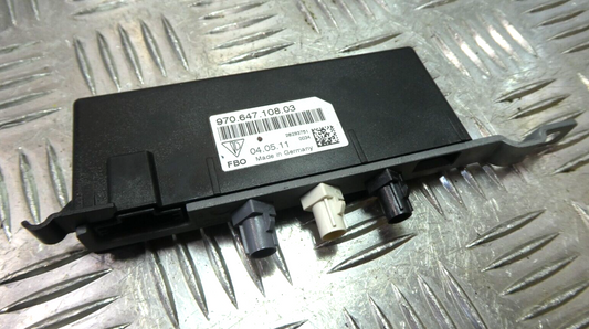 Porsche Panamera 970 Antennenverstärker Fahrzeug Antenne ORIGINAL gebraucht - 97064710803 – Produktansicht 1