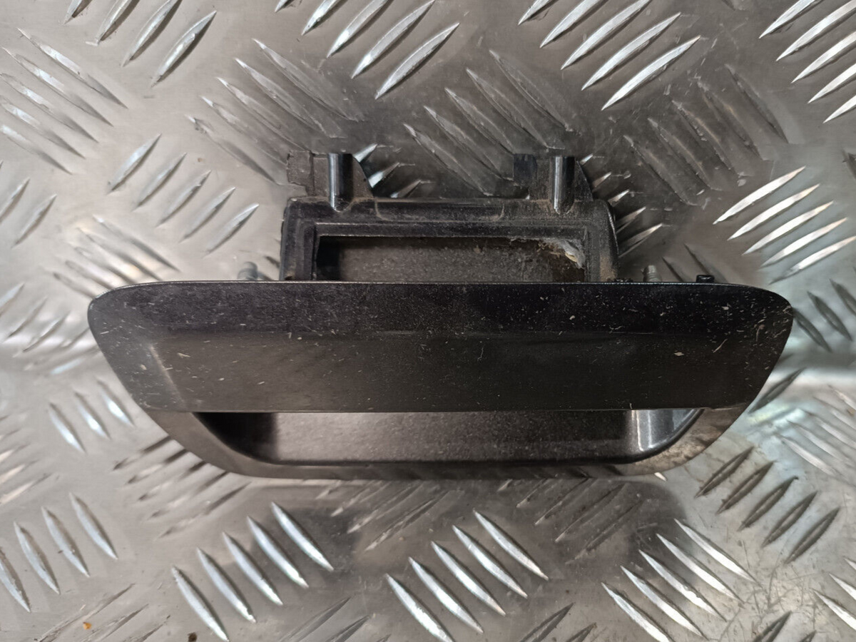Jeep Grand WK2 Heckkappe Kofferraum Griff 1YK38LAUAC ORIGINAL gebraucht - Cherokee – Produktansicht 2