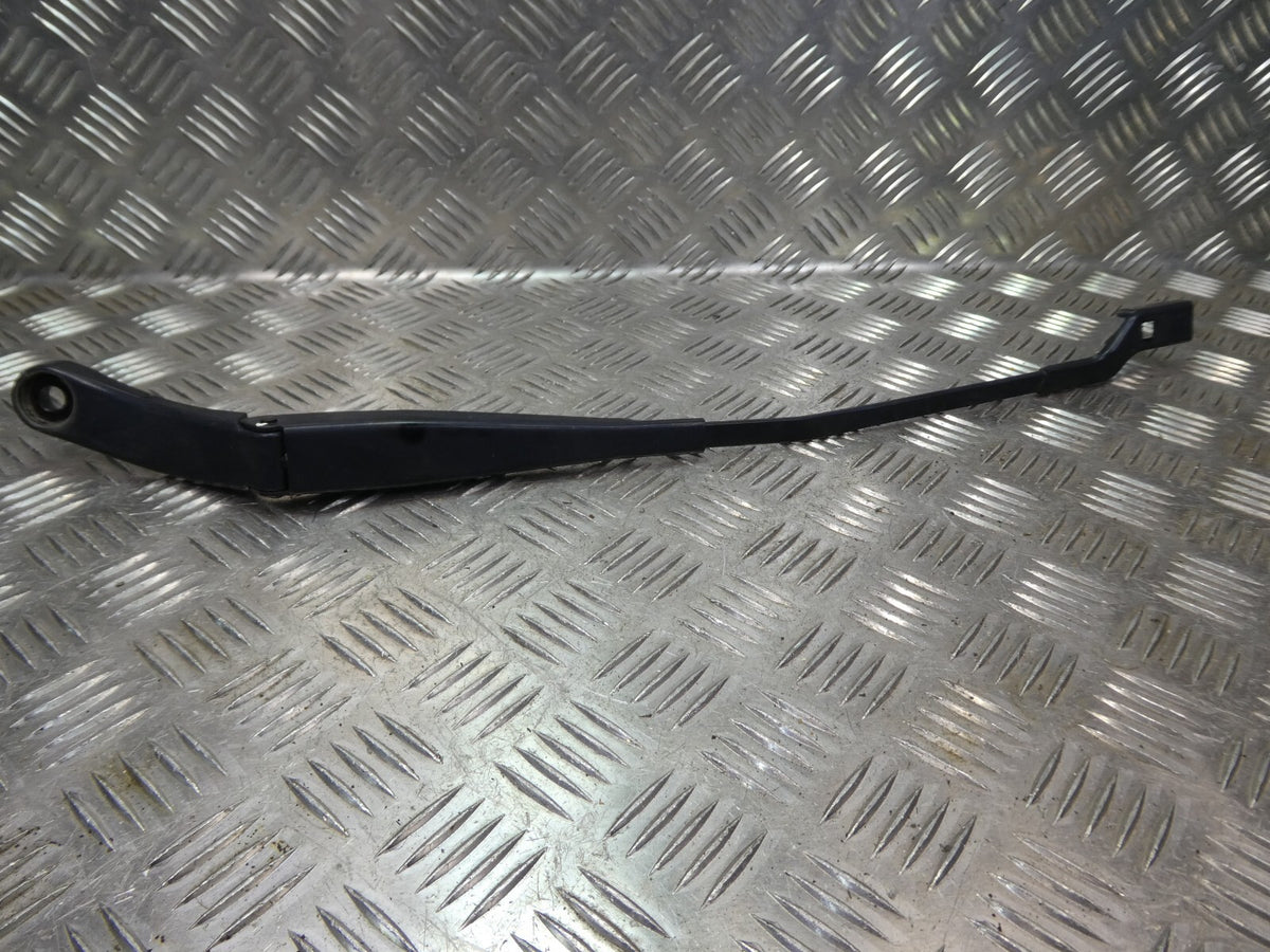 OPEL ASTRA K Scheibenwischerarm Scheibenwischer Rechts GM ORIGINAL gebraucht - 13418991 – Produktansicht 1