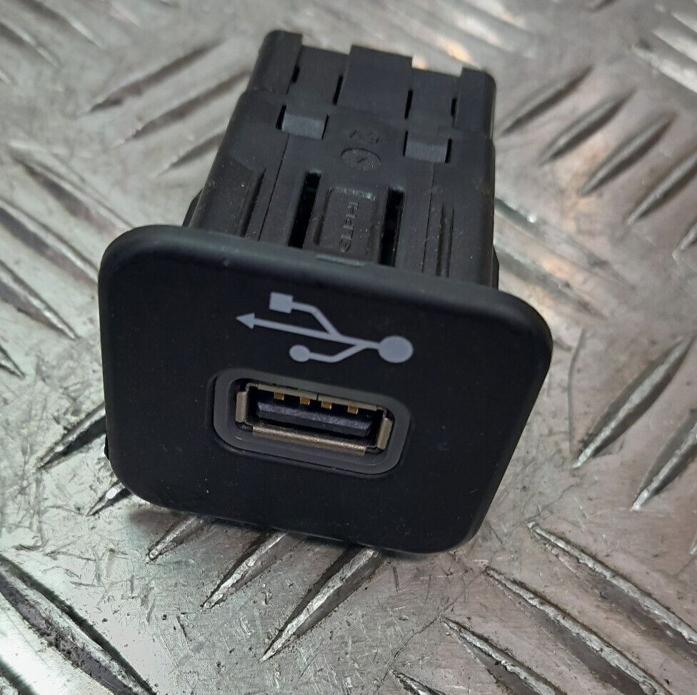 Jeep Renegade 1.6 Mjet Elektronikmodul USB 12v dc Mopar ORIGINAL gebraucht - 735600659 – Produktansicht 1