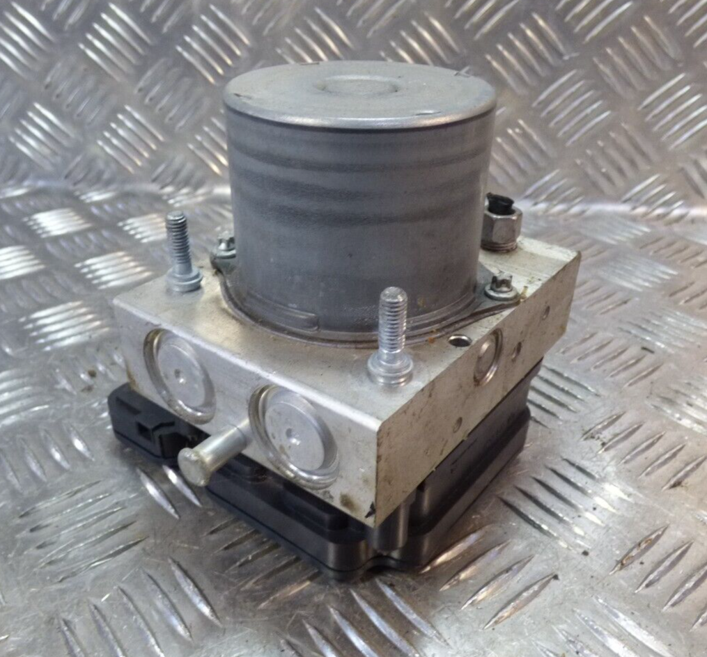 Jeep Cherokee KL 2015 ABS Steuergerät Pumpe Hydrauikblock 0265956137 ORIGINAL gebraucht - P68237001AD – Produktansicht 2