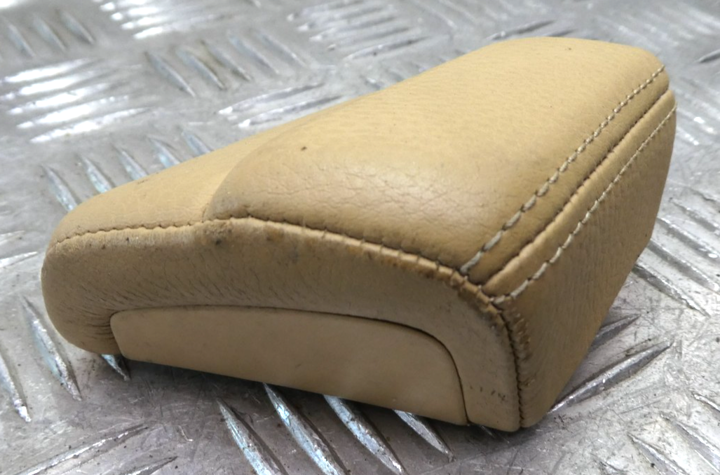 Porsche Panamera 970 Leder Abdeckung Armlehne vorne rechts Blende ORIGINAL gebraucht - 97055549701 – Produktansicht 1