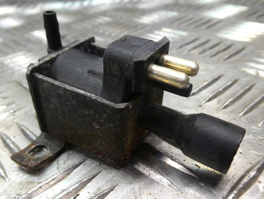 Original Mercedes-Benz W126 C126 Druckwandler Magnetventil _ 72107100 gebraucht - 0015407097 – Produktansicht 1