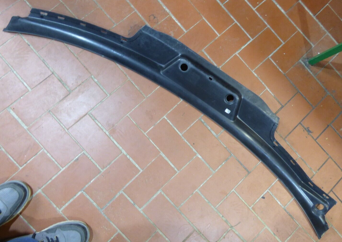 Porsche Cayenne S 92A Wasserabweiser Wasserkastenabdeckung 7P5819401B ORIGINAL gebraucht - Windlauf – Produktansicht 2