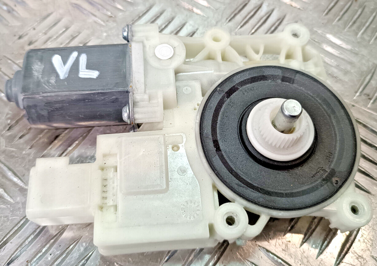 OPEL ASTRA K 1.4 Turbo 2019 Fensterhebermotor vorne links -101 ORIGINAL gebraucht - C86062 – Produktansicht 1