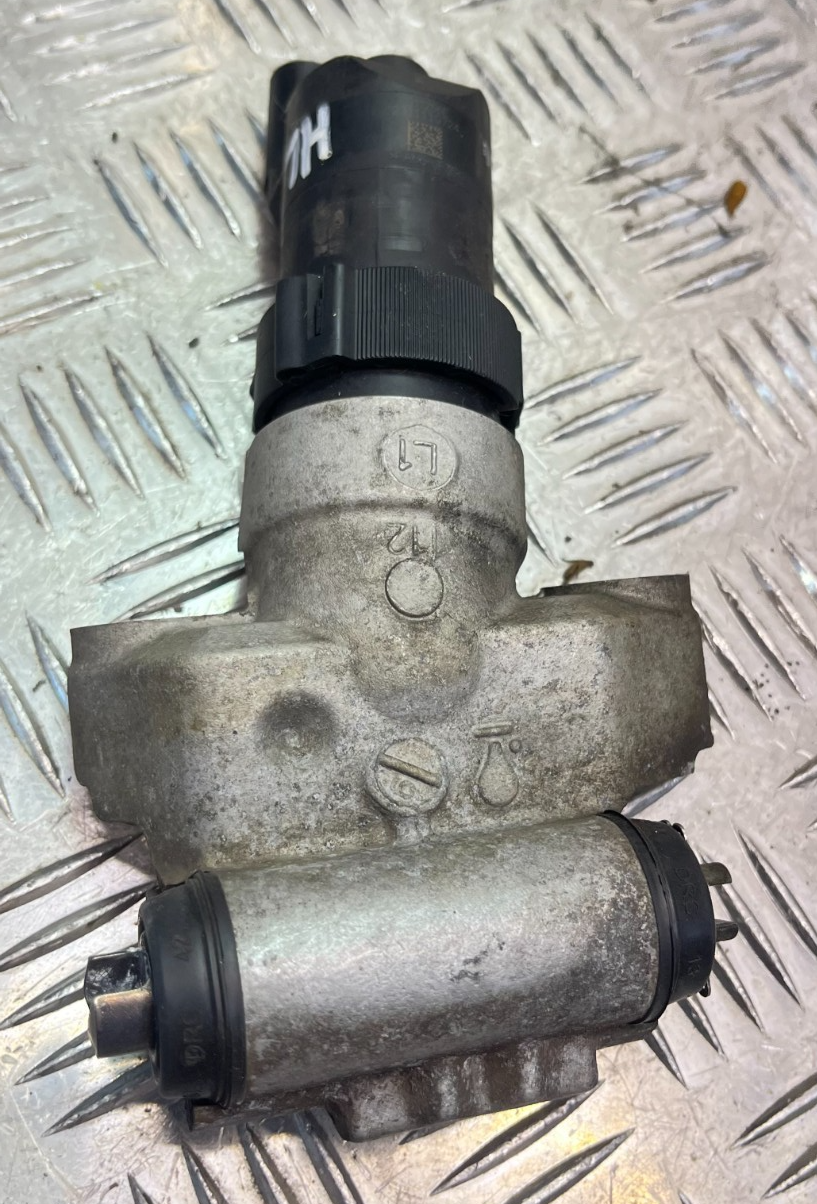 Porsche Cayenne 92A Feststellbremse Motor Handbremsmotor Hinten Link ORIGINAL gebraucht - Elektrische – Produktansicht 1