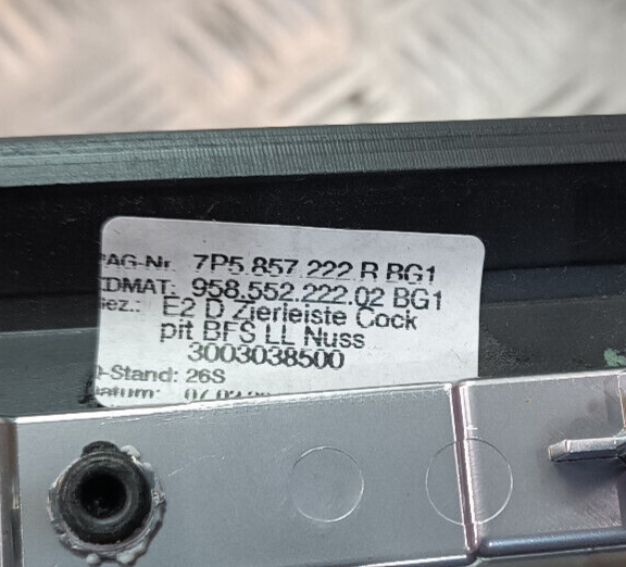 Porsche Cayenne S 92A Blende Leiste Türverkleidung 7P5857222R gebraucht - Original – Produktansicht 3