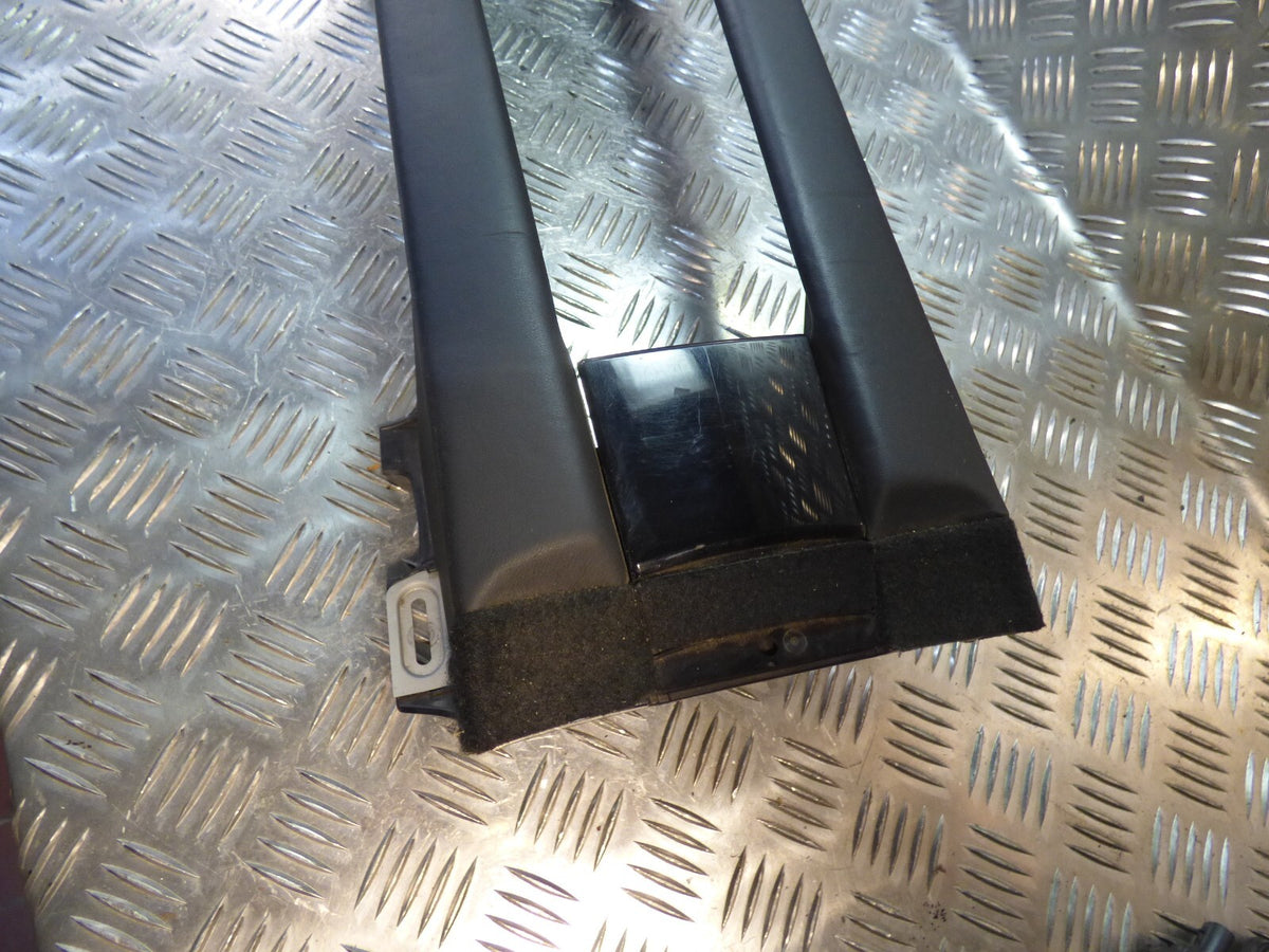 Porsche Panamera 970 Mittelkonsole hinten Schwarz Leder ORIGINAL gebraucht - 97053341100 – Produktansicht 3