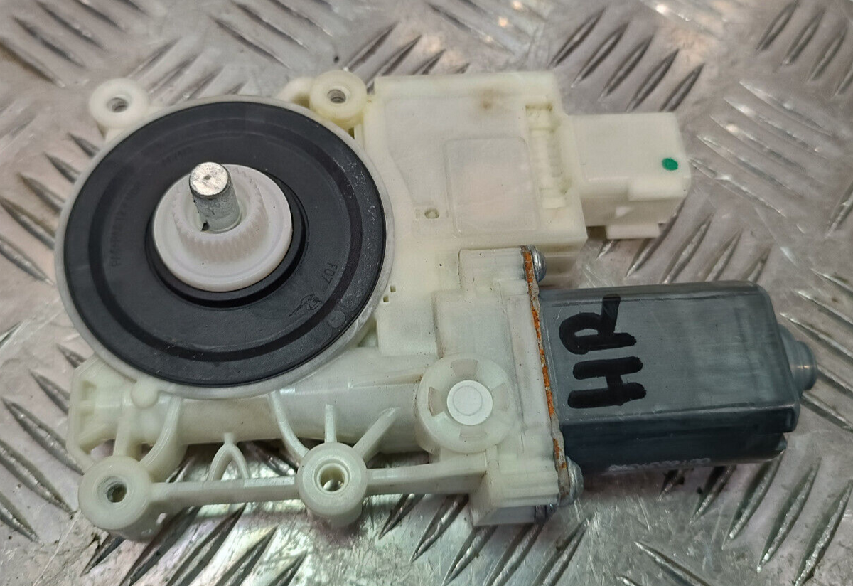 OPEL ASTRA K Kombi 1.0 Original Tür Fensterheber Motor Hinten Rechts -100 gebraucht - C86122 – Produktansicht 1