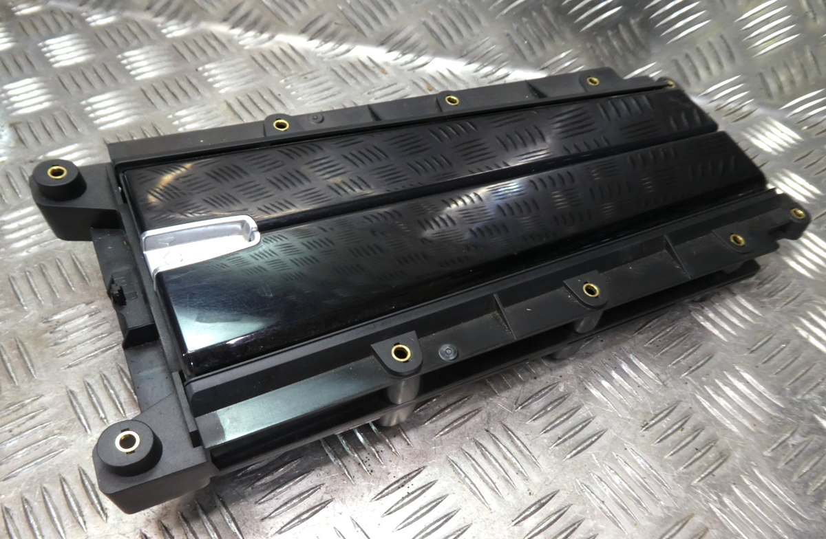 Porsche Panamera 970 Ablage Hinten Klavierlack FFF 97055321300 ORIGINAL gebraucht - 97055343500 – Produktansicht 1