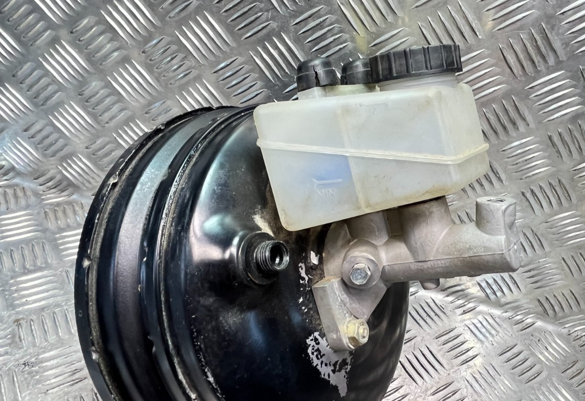 Mercedes-Benz C126 W126 Bremskraftverstärker Hauptbremszylinder _ ORIGINAL gebraucht - 0034302230 – Produktansicht 2