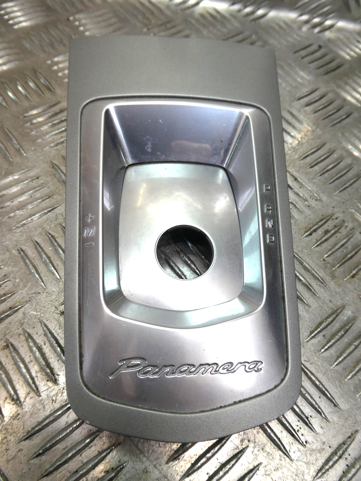 Porsche Panamera S 970 Abdeckung Blende PDK Wählhebel Schaltkulisse ORIGINAL gebraucht - 97055316100 – Produktansicht 1