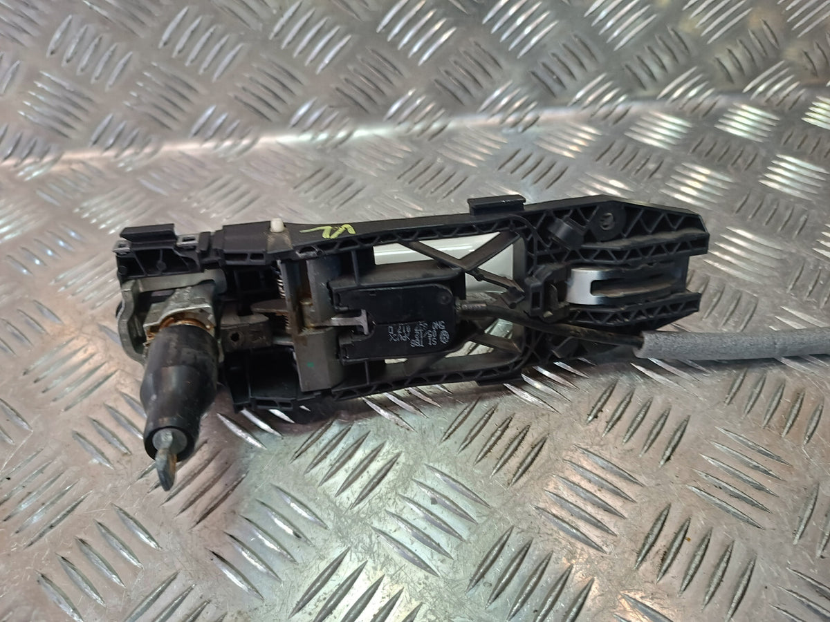 Porsche Cayenne S 92A Vorne Links Türgriff Türöffner 5N0839885H ORIGINAL gebraucht - 5N0837017D – Produktansicht 2