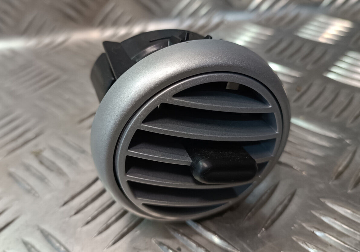 Smart ForTwo 451 Electric Luftdüse Continental ORIGINAL gebraucht - A4518301154 – Produktansicht 1