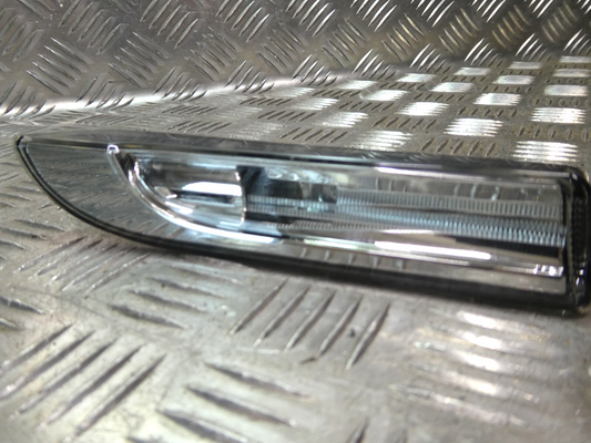 Original Porsche Panamera 970 Blinker vorne rechts kotflügel gebraucht - 97063103402 – Produktansicht 1