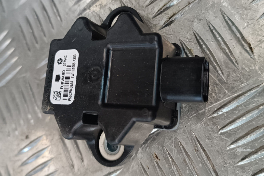 Jeep Grand Cherokee WK2 Drehratensensor Sensor Drehrate ORIGINAL gebraucht - - P56029469AA – Produktansicht 1