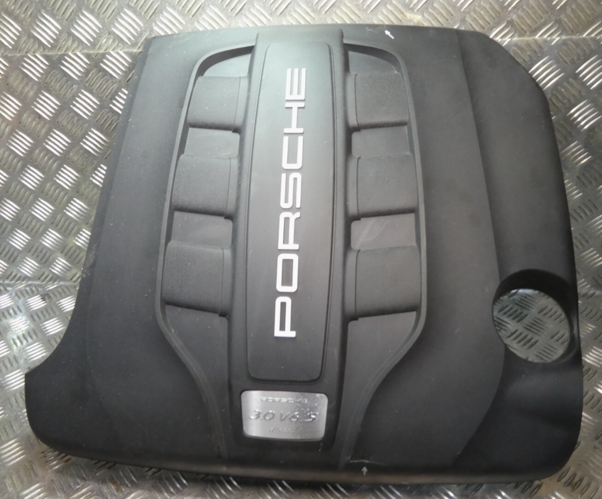 Porsche Macan 95B Diesel 95B103925A ORIGINAL gebraucht - Motorabdeckung – Produktansicht 1