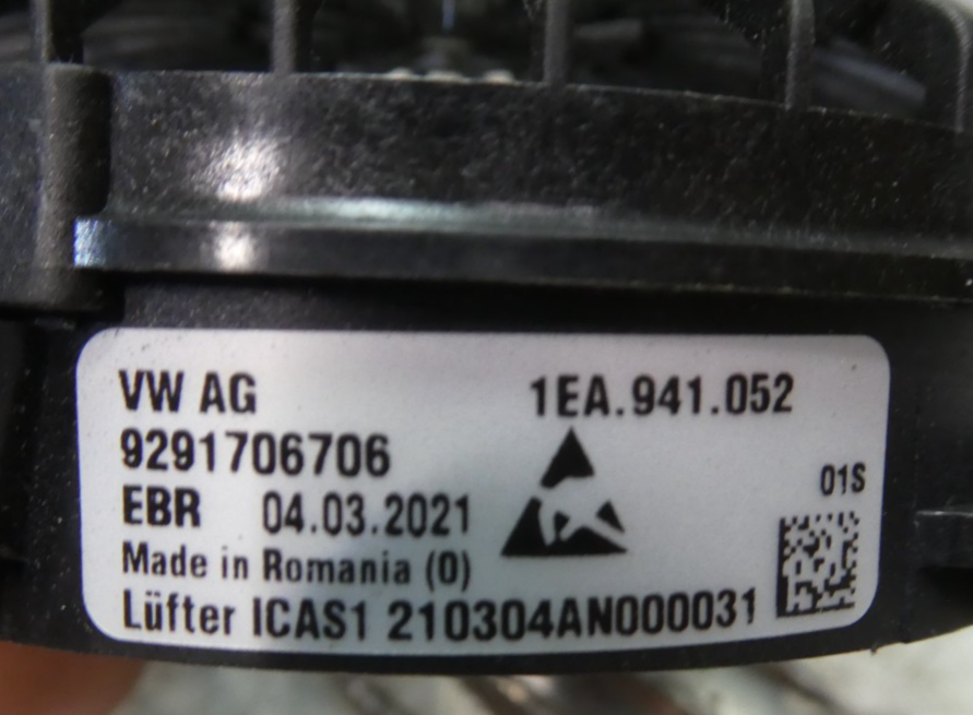 VW ID.3 ID3 2021 Gateway Modul Lüfter 1EA941052 ORIGINAL gebraucht - Volkswagen – Produktansicht 3