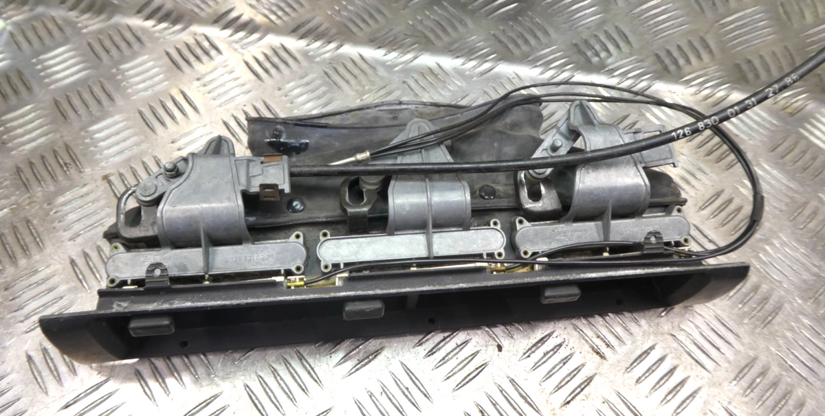 Mercedes-Benz W126 C126 Lüftungs Luft Dusche Düse Mitte Gitter Klima Regler – Produktansicht 2