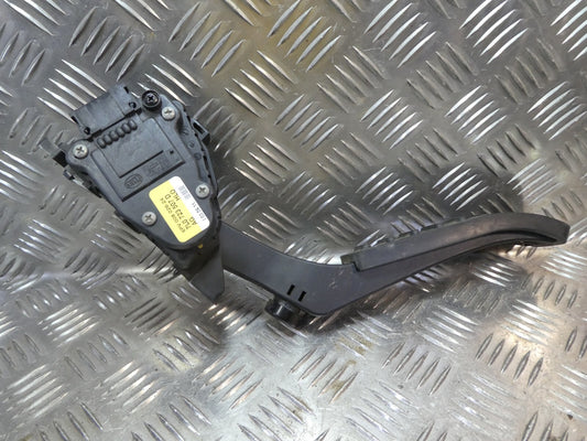 Porsche Cayenne 92A, potentiometer Gaswertgeber 7L0723507D ORIGINAL gebraucht - Gaspedal – Produktansicht 1