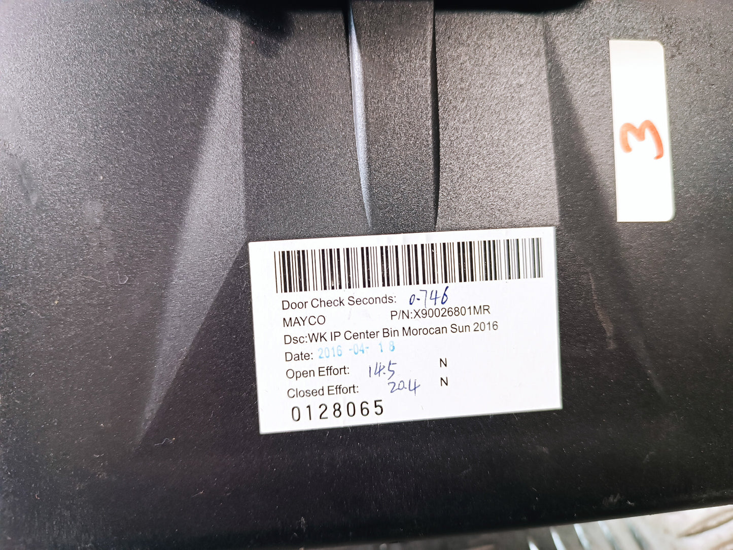 Jeep Grand Cherokee WK2 Ablagefach Staufach Fach ORIGINAL gebraucht - - X90026801MR – Produktansicht 4