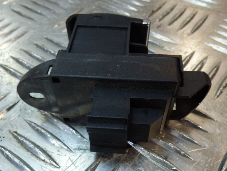 Porsche Cayenne S 92A Parking Brake Switch 7P5927225 ORIGINAL gebraucht - Feststellbremsschalter – Produktansicht 2