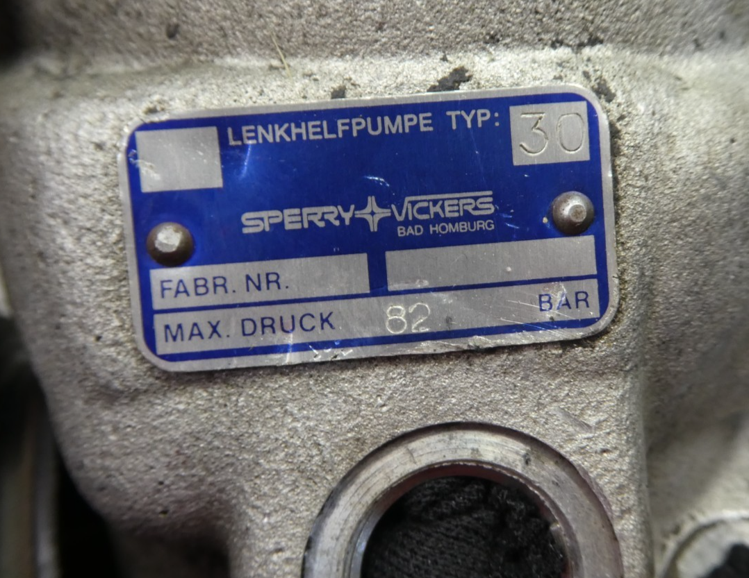 Mercedes-Benz W126 C126 Servopumpe Lenkungspumpe Sperry Vickers 30 – Produktansicht 4