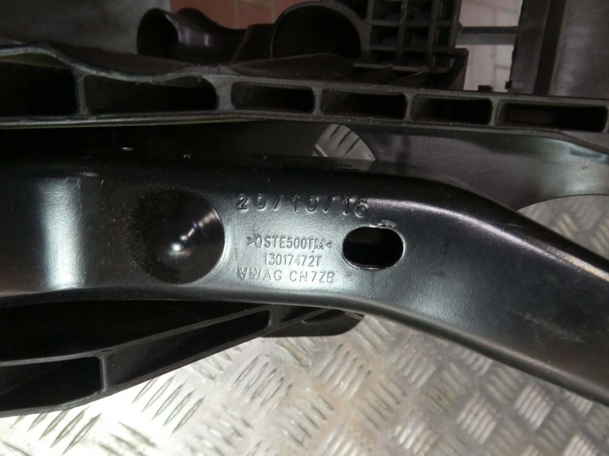 ID3 ID.3 Bremspedal Bremse 10B723058A ORIGINAL gebraucht - Volkswagen – Produktansicht 4