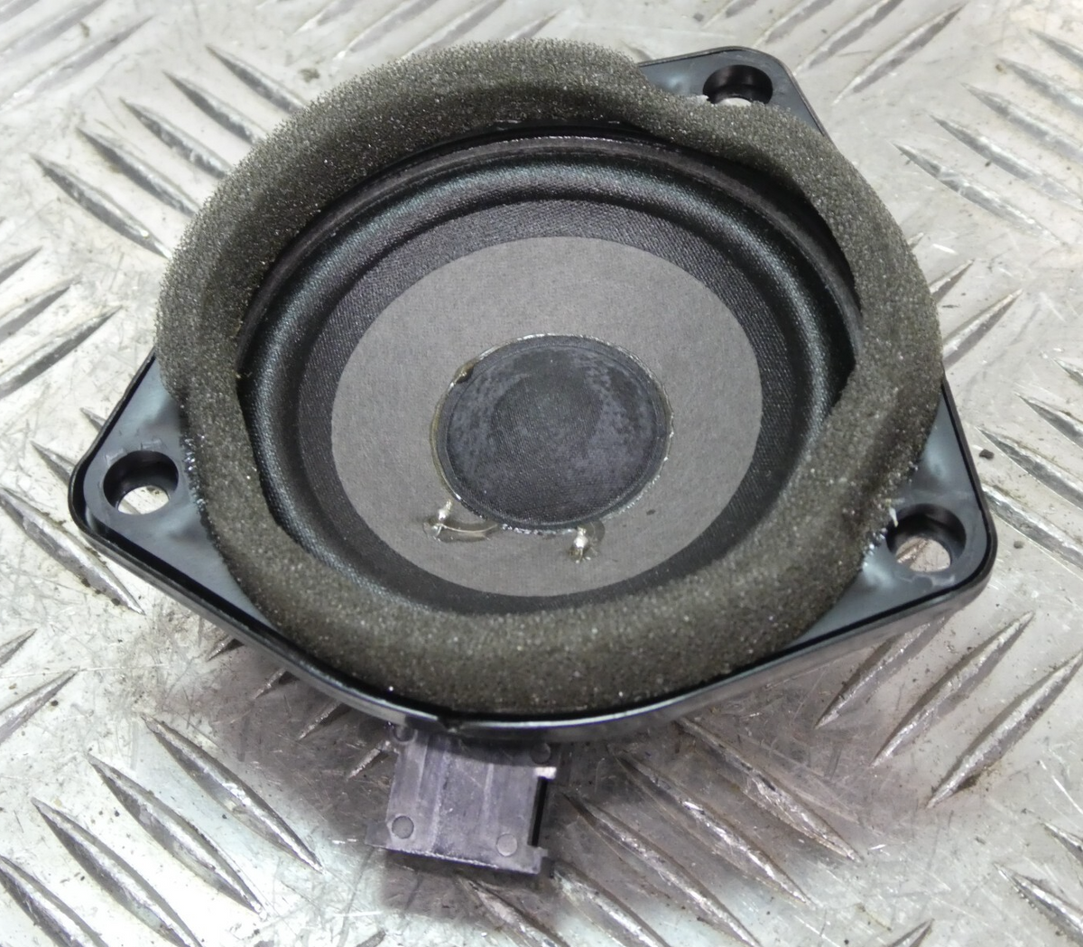 Porsche Macan 95B BOSE 7PP035415B ORIGINAL gebraucht - Lautsprecher – Produktansicht 1
