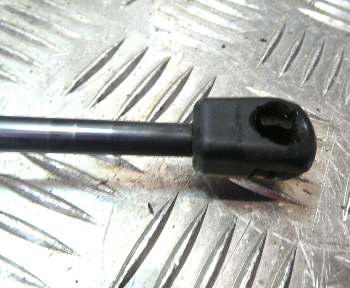 VW ID3 ID.3 Original Gasdruckdämpfer Satz für Heckklappe 10A827550A gebraucht - Volkswagen – Produktansicht 3