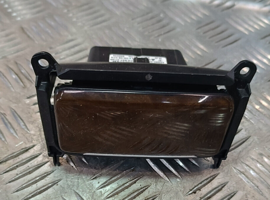 Porsche Cayenne S 92A Aschenbecher vorne Verkleidung 7P5857273B gebraucht - Original – Produktansicht 2