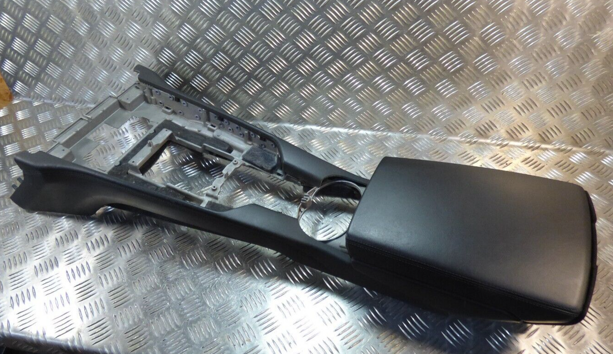 Porsche Panamera 970 Armlehne Mittelkonsole Vorne Schwarz Leder A11 ORIGINAL gebraucht - 97055311100 – Produktansicht 1