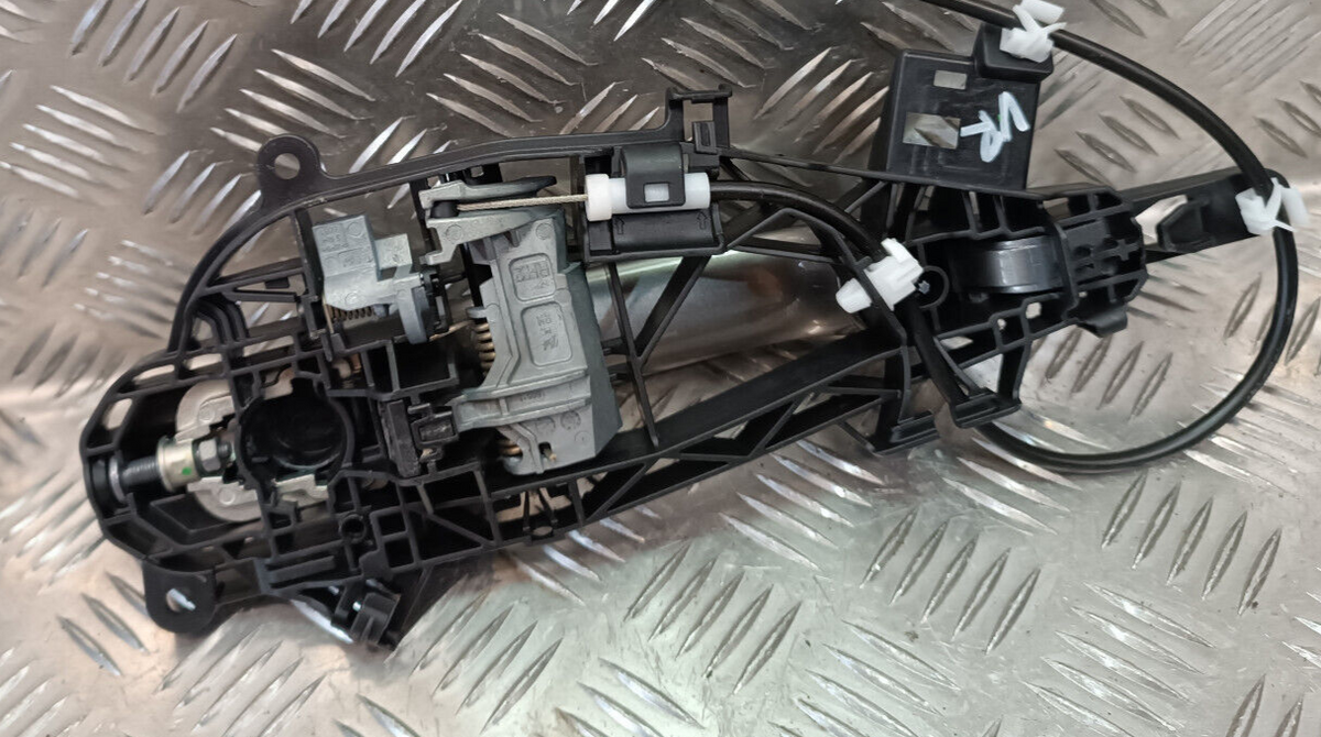 OPEL ASTRA K 1.4 Turbo Türgriff Vorne Rechts gebraucht - Original – Produktansicht 2