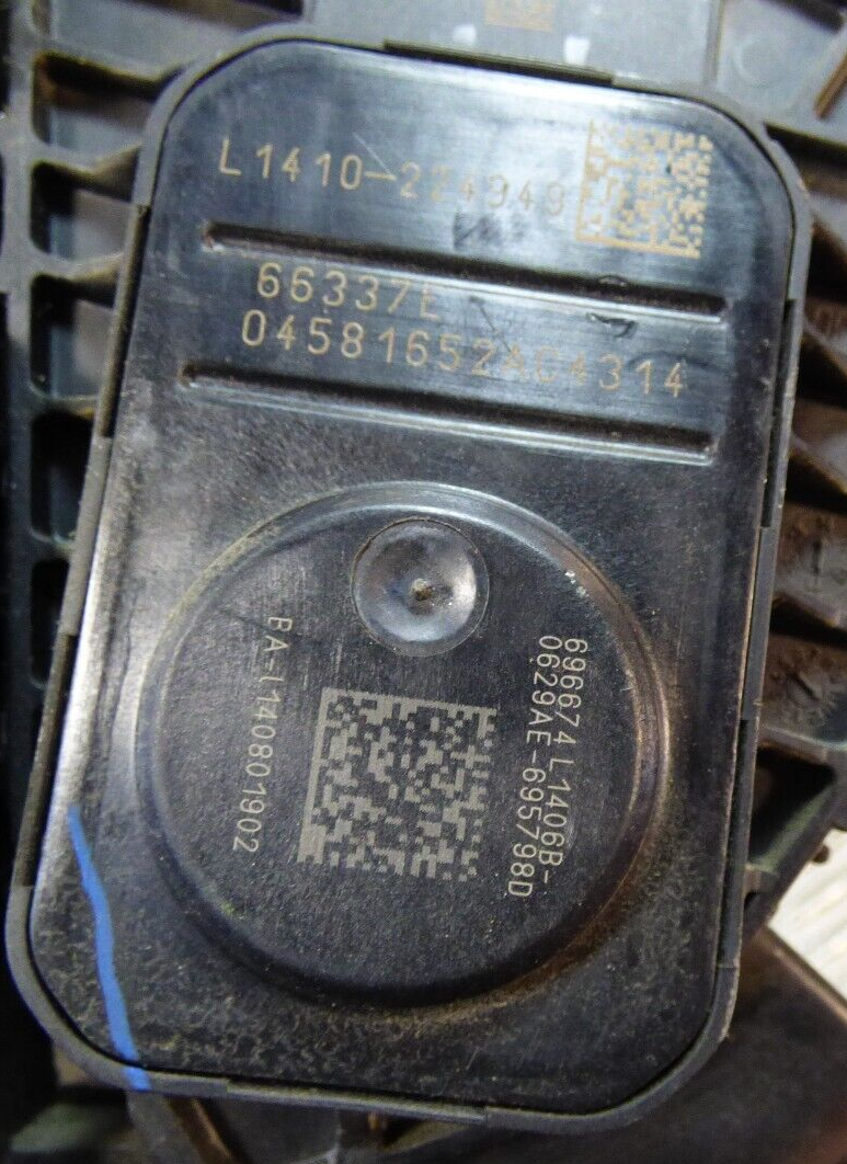 Jeep Cherokee KL 2.0 CRD 2015 Gaspedal Pedalwertgeber ORIGINAL gebraucht - 04581652AC – Produktansicht 3