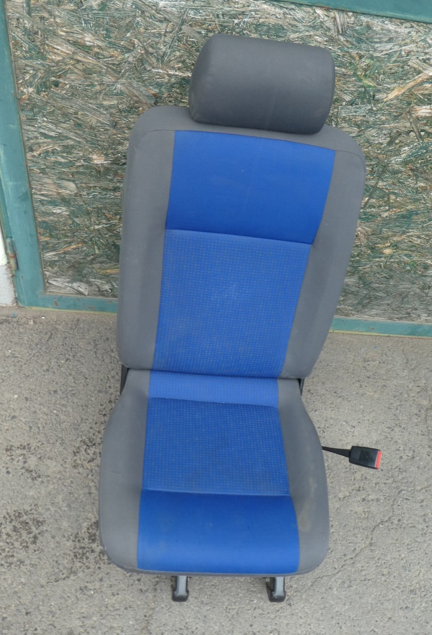 VW T5 Multivan Sitz Sitze 2. Sitzreihe Rechts Klappfunktion blau ORIGINAL gebraucht - Transporter – Produktansicht 4