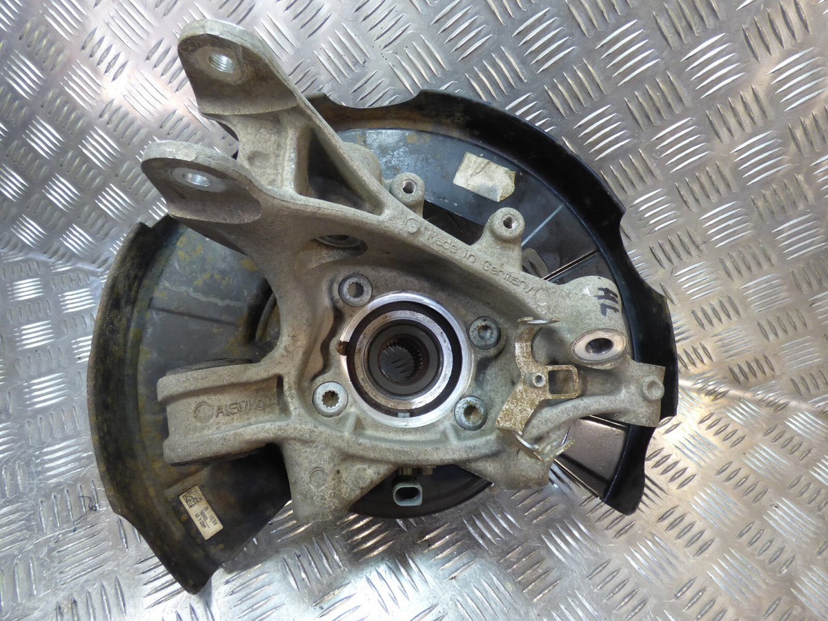 Porsche Cayenne II 92A hinten links 7P0609403D 7P0505435A ORIGINAL gebraucht - Achsschenkel – Produktansicht 2