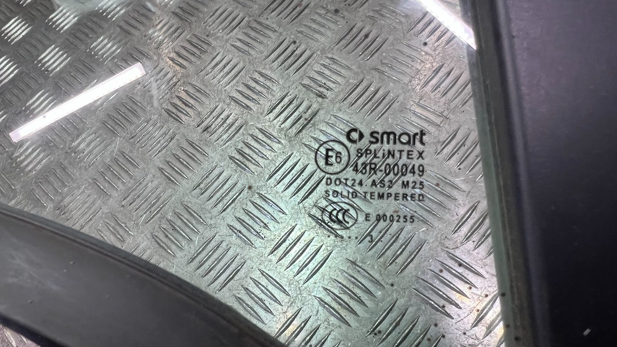 Smart ForTwo 451 Cabrio Seitenscheibe Türscheibe Scheibe rechts ORIGINAL gebraucht - A4517200457 – Produktansicht 3