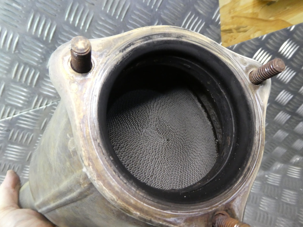 Porsche Cayenne S 92A 4.8 Rechts 7P5131705A 7P5254450 ORIGINAL gebraucht - Katalysator – Produktansicht 2