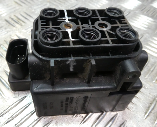Orig. PORSCHE MACAN 3.0 TDI Ventilblock 15-1524-0027.2 Continental ORIGINAL gebraucht - Luftfederung – Produktansicht 1